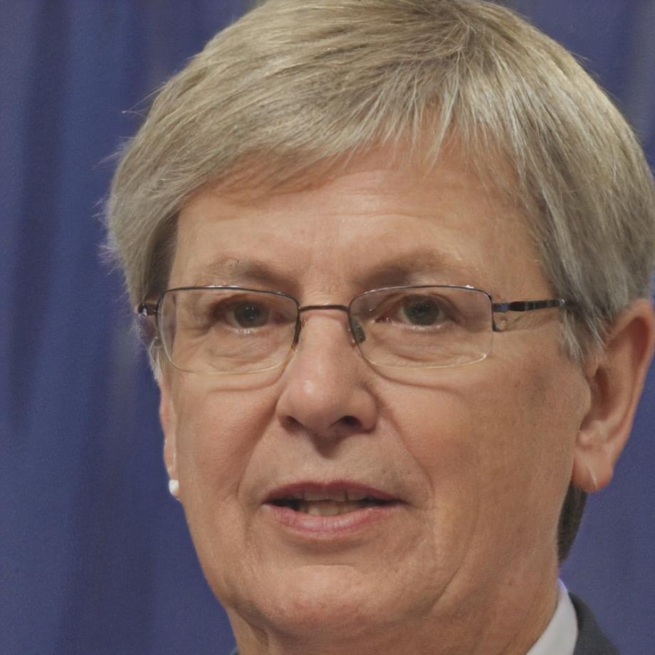 Retrato profesional de Enric Ballester, instructor especializado en valoración de empresas